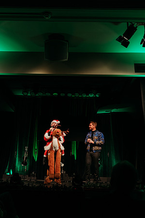 Brown Christmas Show 2024-114