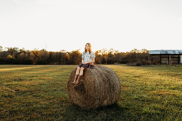 Senior-Riley-325