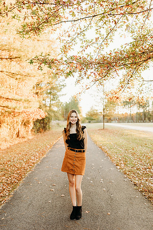 Senior-Bella-290