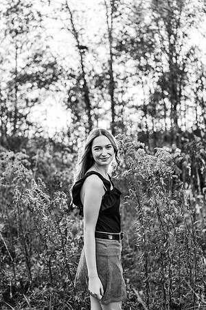 Senior-Bella-211