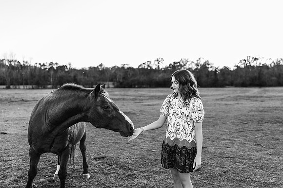 Senior-Riley-409-2