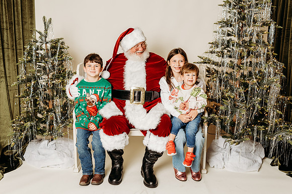 Studio Santa 2024-415