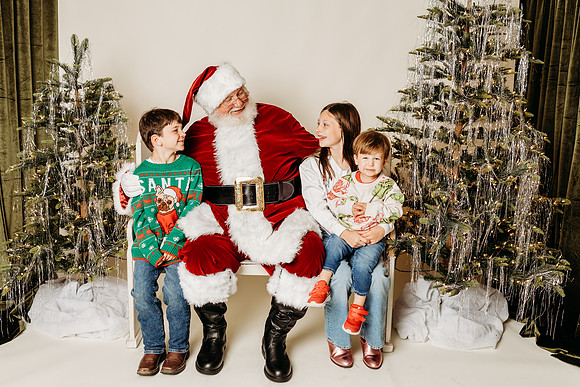 Studio Santa 2024-387