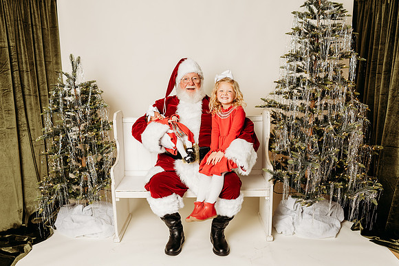 Studio Santa 2024-265