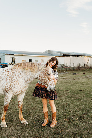 Senior-Riley-445