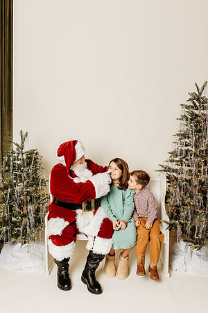 Studio Santa 2024-125-Edit