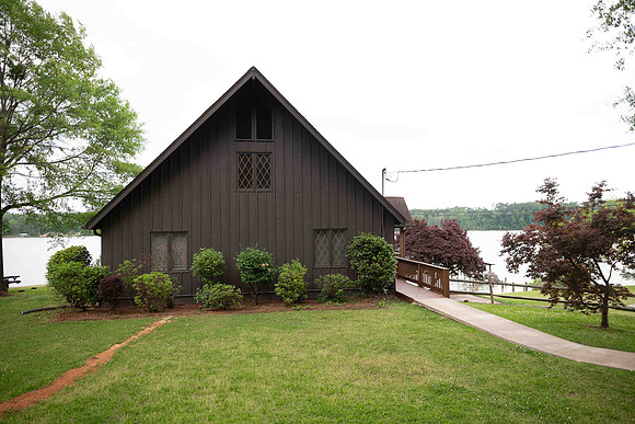 418 Riverton Dr-2