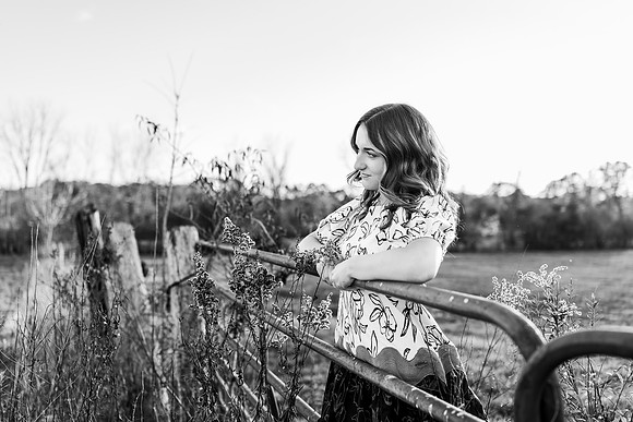 Senior-Riley-204-2