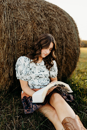 Senior-Riley-317