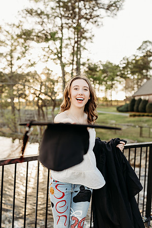 Senior-Bella 2025-1319