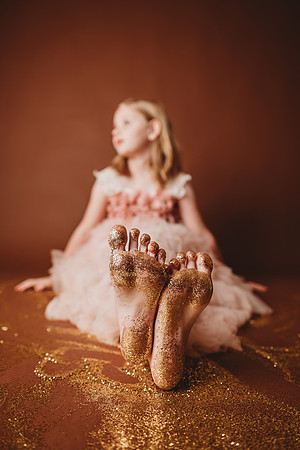 Glitter-Dempsey-290