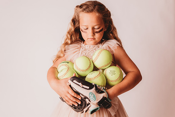 Glitter-Softball-Morrison-60