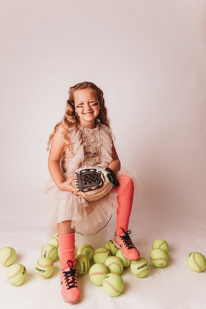 Glitter-Softball-Morrison-240