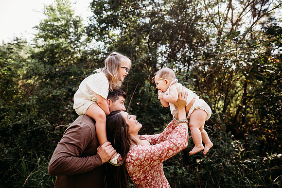 Family-Hawk-815