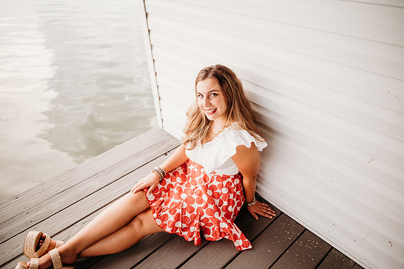 Senior-Carli-302
