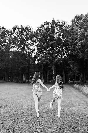 Sophia and Madison-1040