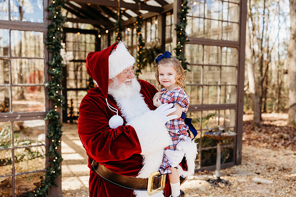 Santa Glass House 2024-Kitchens-345