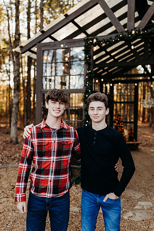 Glass House Family-Thompson-185