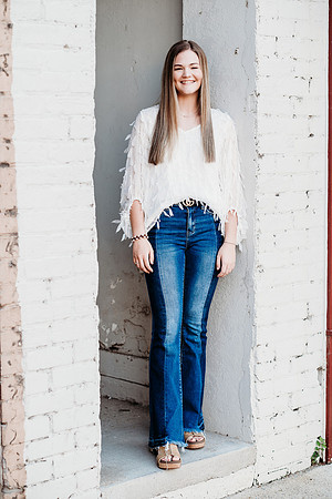 Senior-Kenzie-25