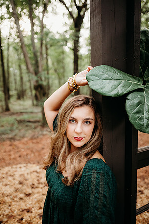 Senior-Carli-87