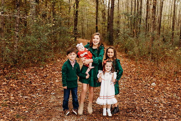 Teal Family 2024-1585