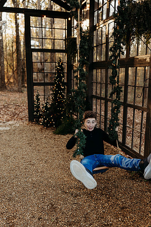 Glass House Family-Thompson-613