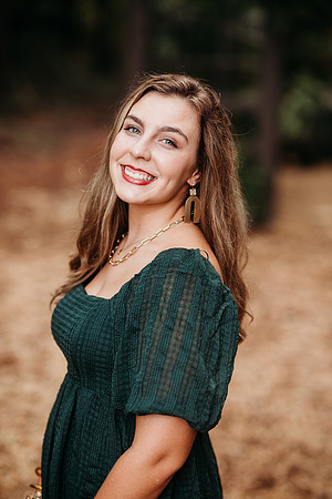 Senior-Carli-159