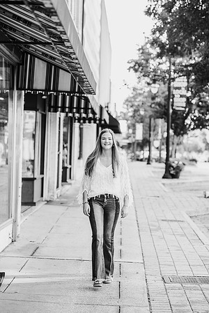 Senior-Kenzie-43-2