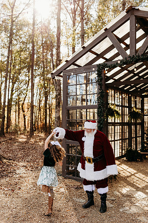 Santa Glass House 2024-Hollar-274