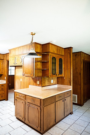 1600 Summit Dr-45