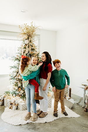 Santa Glass House 2024-Batting-267