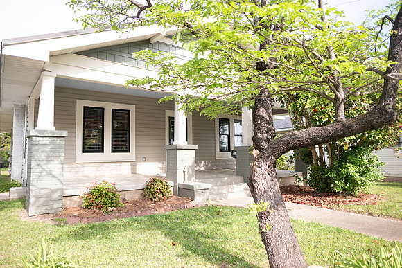 817 S 4th St-87