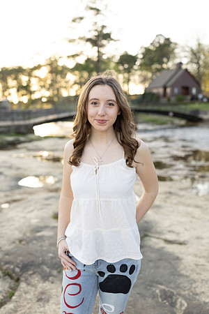 Senior-Bella 2025-1092