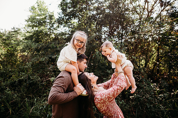 Family-Hawk-810