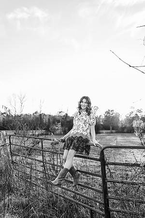 Senior-Riley-262-2