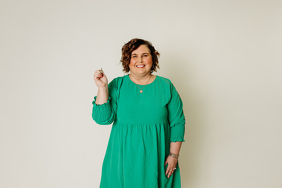 Headshots-Steph Brown-90-Edit