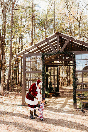 Santa Glass House 2024-Kitchens-229