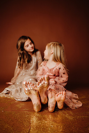 Glitter-Cornutt-541