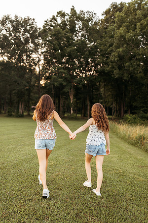 Sophia and Madison-1033