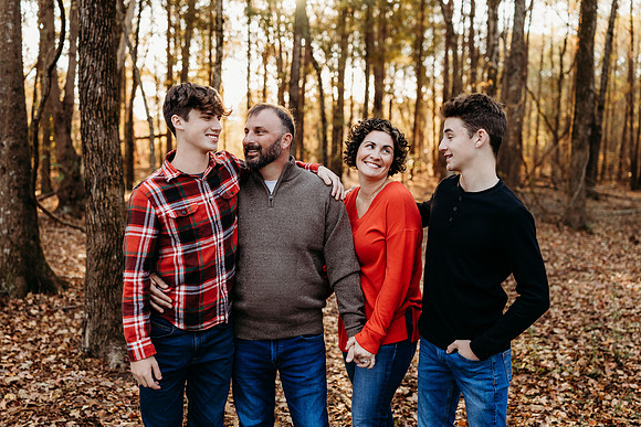 Glass House Family-Thompson-319