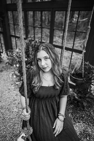 Senior-Carli-13