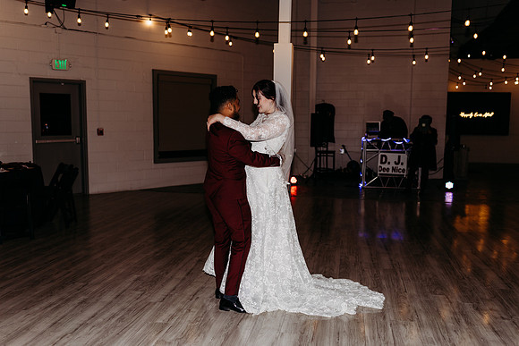 Maddie + Claude-2402