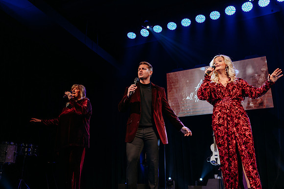 Brown Christmas Show 2024-440