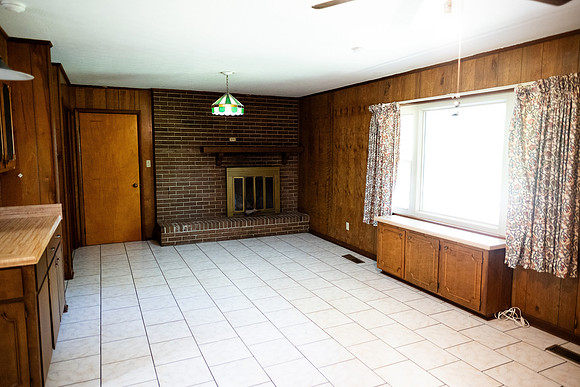1600 Summit Dr-41