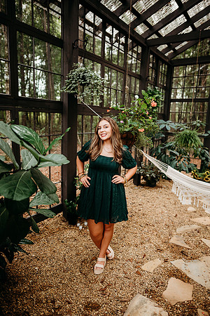 Senior-Carli-28