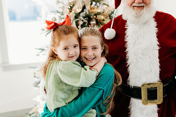 Santa Glass House 2024-Batting-48