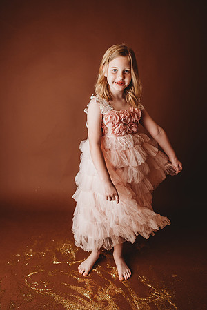 Glitter-Dempsey-210
