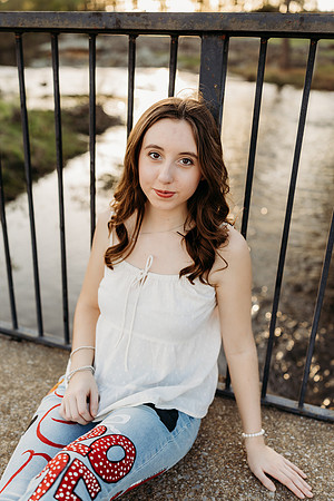 Senior-Bella 2025-1250