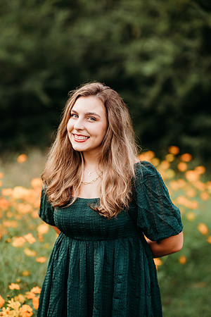 Senior-Carli-201