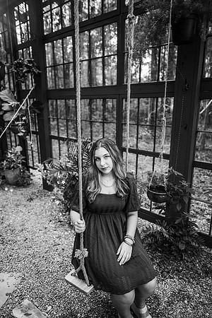 Senior-Carli-11